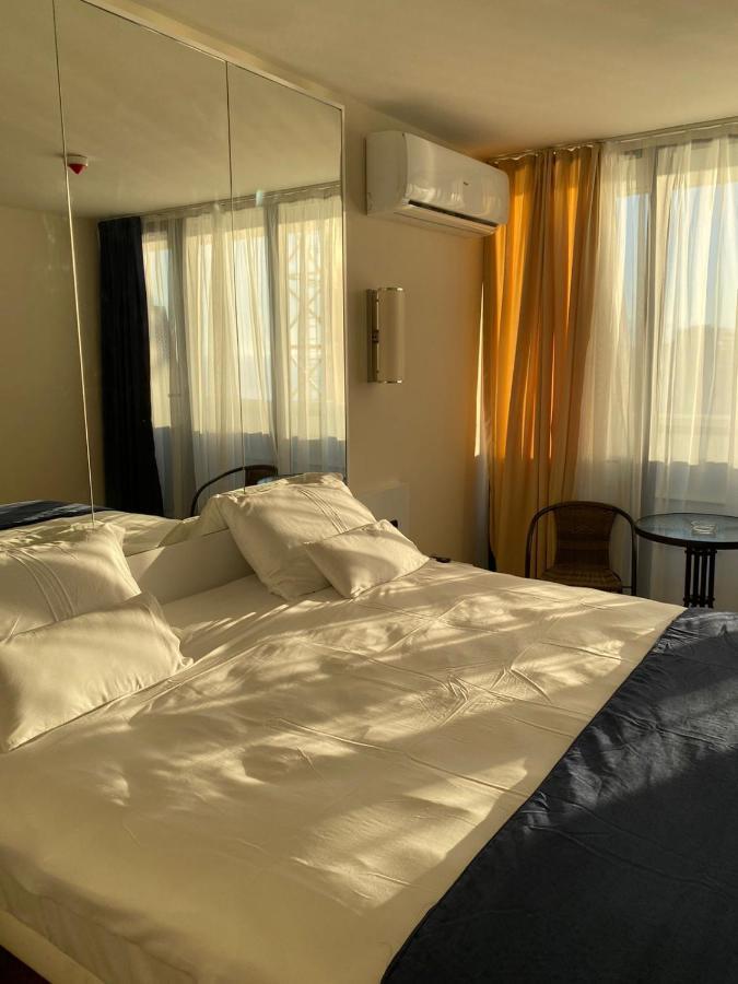 Apartments Batumi Studio V Екстер'єр фото