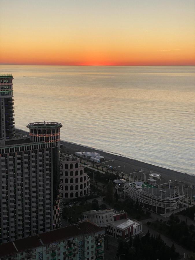 Apartments Batumi Studio V Екстер'єр фото