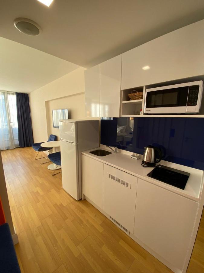 Apartments Batumi Studio V Екстер'єр фото
