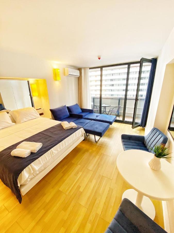 Apartments Batumi Studio V Екстер'єр фото