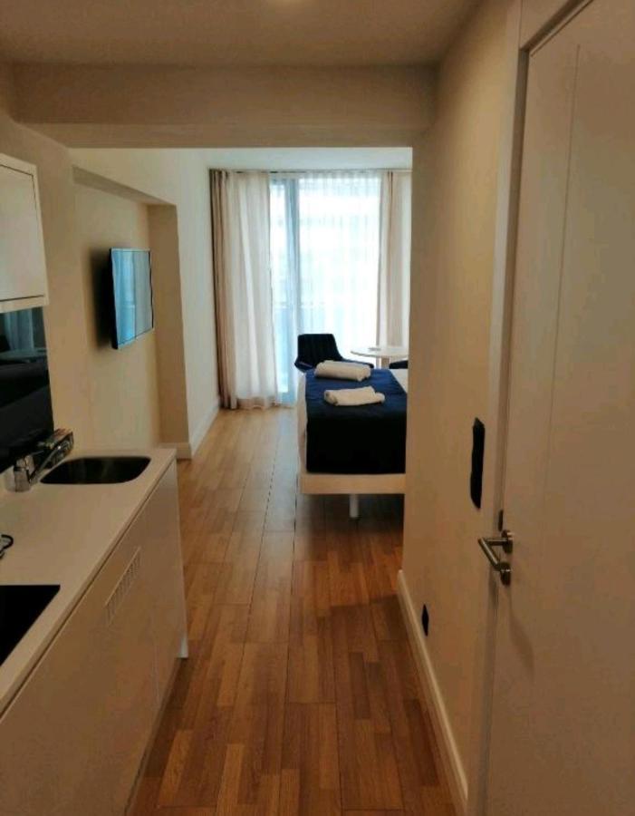 Apartments Batumi Studio V Екстер'єр фото