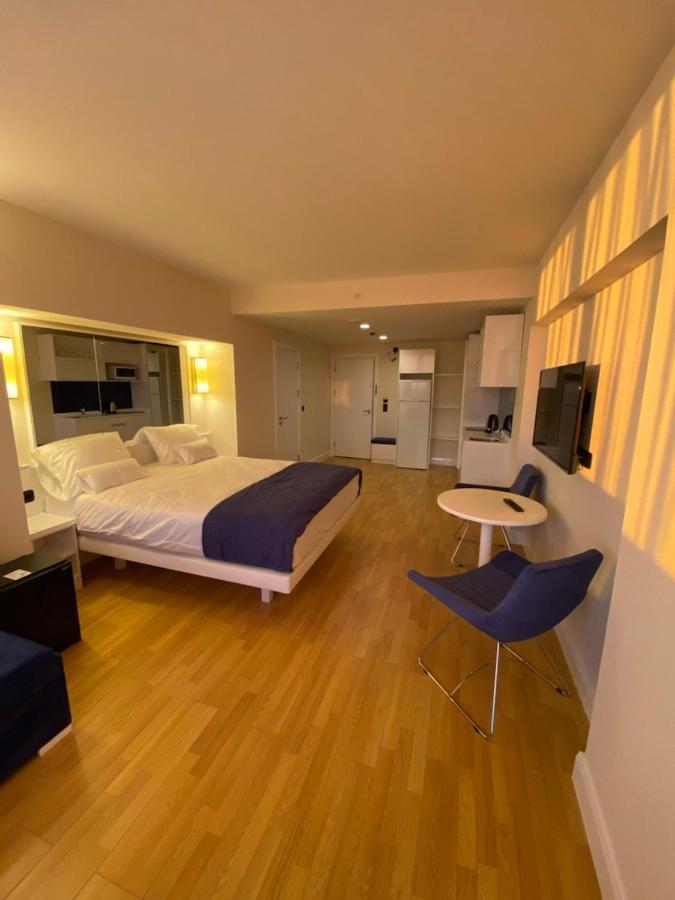 Apartments Batumi Studio V Екстер'єр фото
